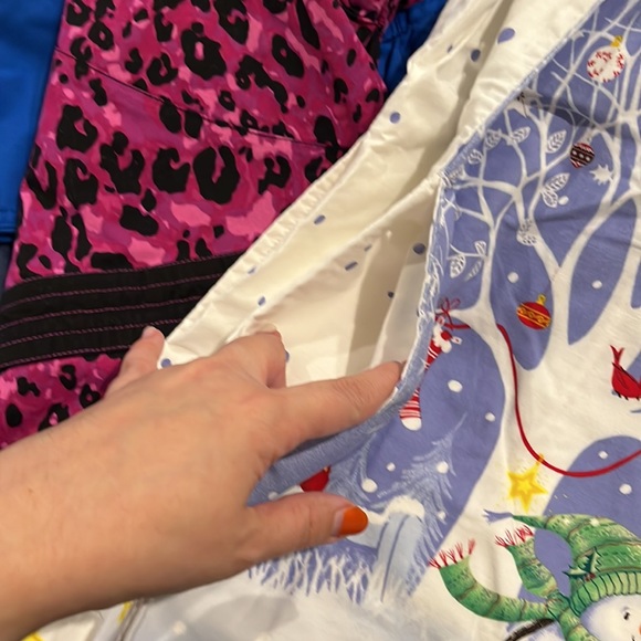 Winter scrub top - Picture 4 of 4